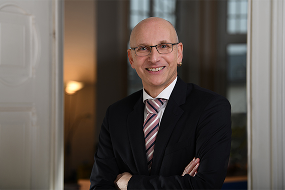 Rechtsanwalt in Limburg: Dirk Schoemakers, Fachanwalt für Verwaltungsrecht
